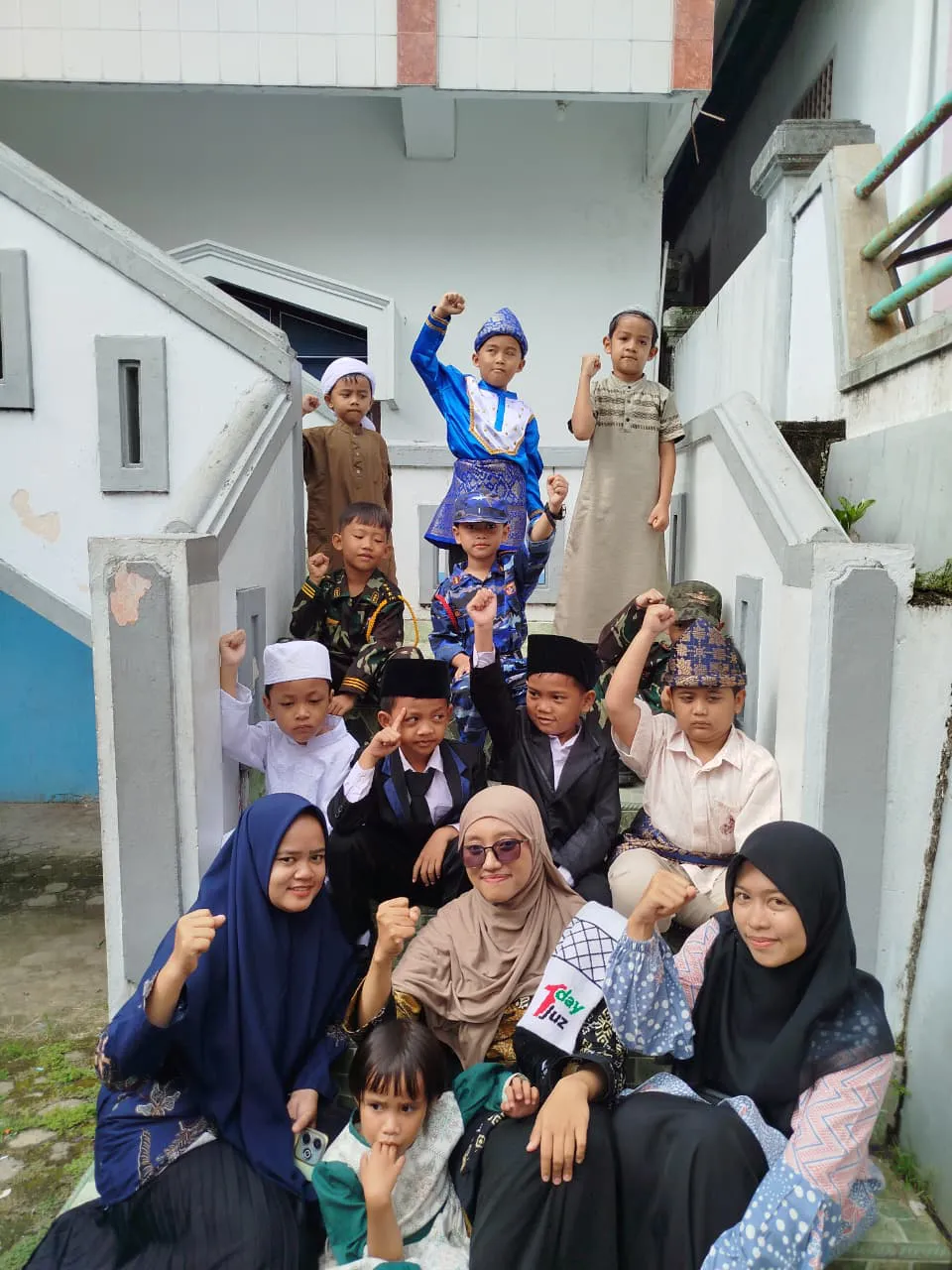 Peringati Hari Pahlawan, SDIT Darussalam Tanamkan Semangat Nasionalisme dan Cinta Tanah Air