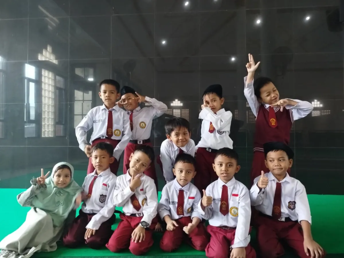 kebersamaan siswa SDIT Darussalam